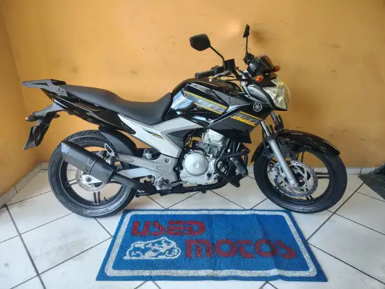 YAMAHA-YS 250 FAZER YAMAHA-YS 250 FAZER-2011