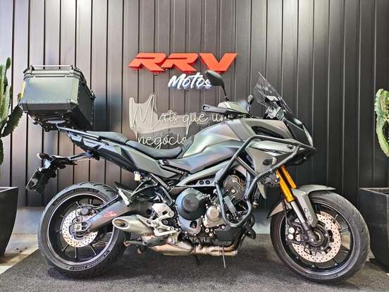 YAMAHA-MT-09 YAMAHA-MT-09-2021