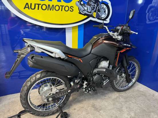 YAMAHA-XTZ 250 LANDER CONNECTED-2026