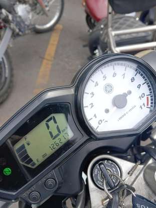 YAMAHA-YS 250 FAZER YAMAHA-YS 250 FAZER-2013