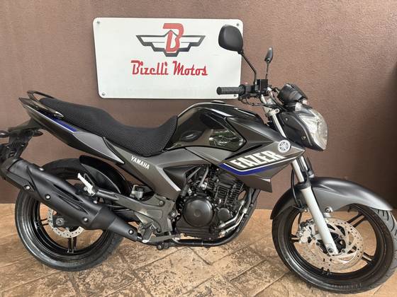 YAMAHA YS 250 FAZER 