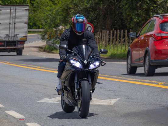 YAMAHA-YZF-R6 YAMAHA-YZF-R6-2006