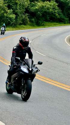 YAMAHA-YZF-R6-2006