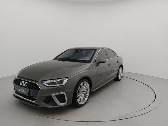 AUDI-A4-2023