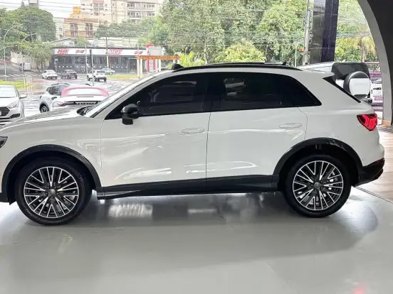 AUDI-Q3-1.4 35 TFSI GASOLINA BLACK S TRONIC AUDI-Q3-2020