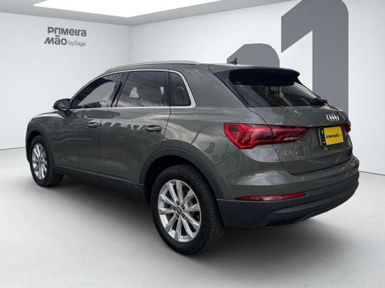 AUDI-Q3-2020