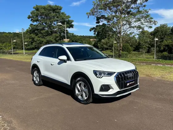 AUDI Q3 2.0 40 TFSI GASOLINA PERFORMANCE QUATTRO TIPTRONIC