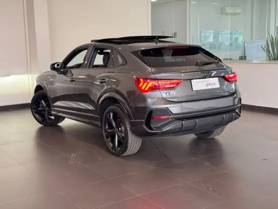 AUDI-Q3-2024