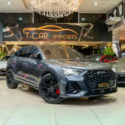 AUDI-Q3-2022
