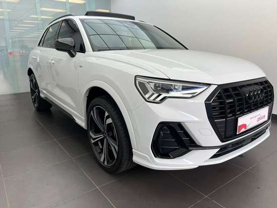 AUDI-Q3-2.0 40 TFSI GASOLINA PERFORMANCE BLACK PLUS QUATTRO TIPTRONIC AUDI-Q3-2024
