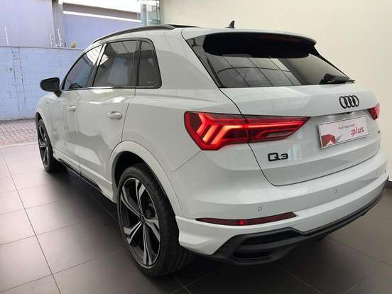 AUDI-Q3-2024