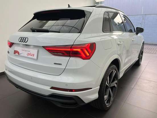 AUDI-Q3-2024