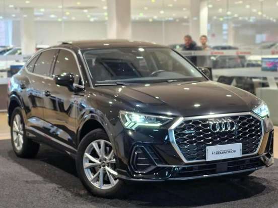 AUDI-Q3-2.0 40 TFSI GASOLINA PERFORMANCE BLACK QUATTRO TIPTRONIC AUDI-Q3-2022