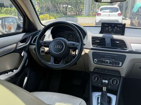 AUDI-Q3-2017