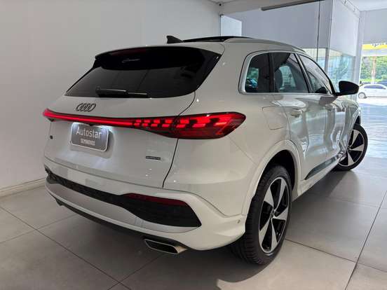 AUDI-Q5-2025