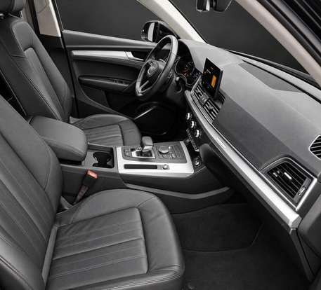 AUDI-Q5-2019