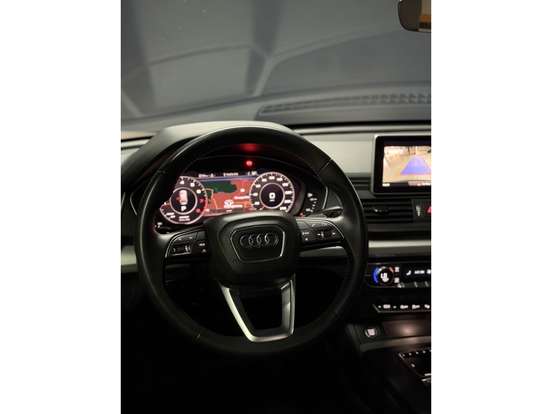 AUDI-Q5-2018