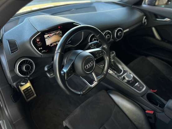 AUDI-TT-2017