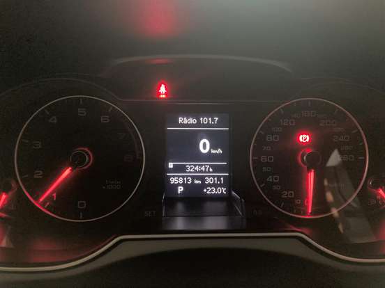AUDI-A4-2014