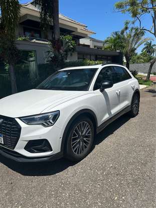 AUDI-Q3-2020