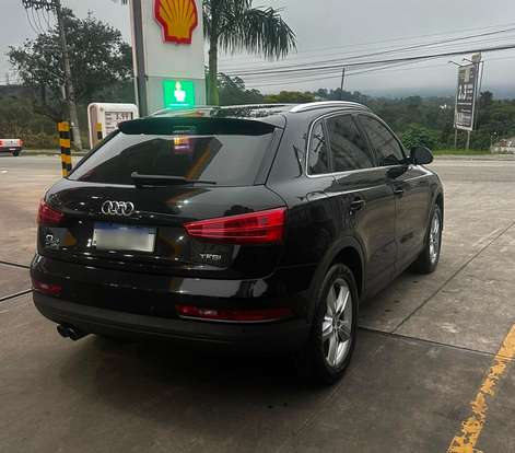 AUDI-Q3-2017