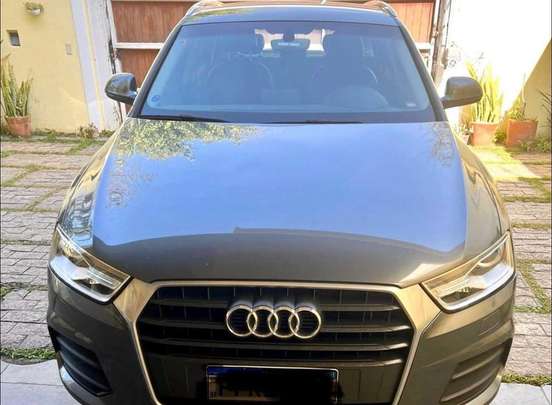 AUDI-Q3-2015
