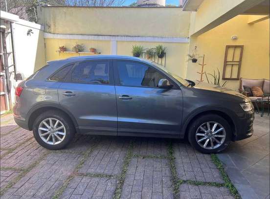 AUDI-Q3-2015