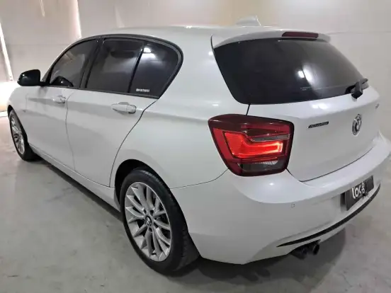 BMW-120i-2.0 16V SPORT ACTIVEFLEX 4P AUTOMÁTICO BMW-120i-2015