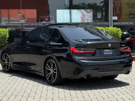 BMW-320i-2.0 16V TURBO FLEX M SPORT AUTOMÁTICO BMW-320i-2022