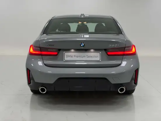BMW-320i-2026