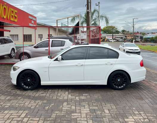 BMW-320i-2.0 16V GASOLINA 4P AUTOMÁTICO BMW-320i-2010