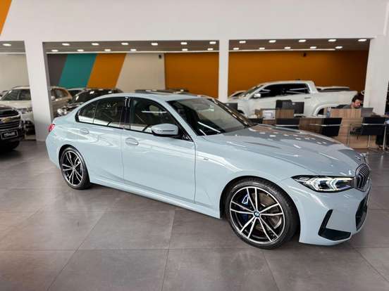 BMW-320i-2.0 16V TURBO FLEX M SPORT AUTOMÁTICO BMW-320i-2024