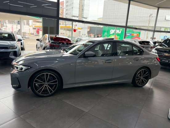 BMW-320i-2.0 16V TURBO FLEX M SPORT AUTOMÁTICO BMW-320i-2024