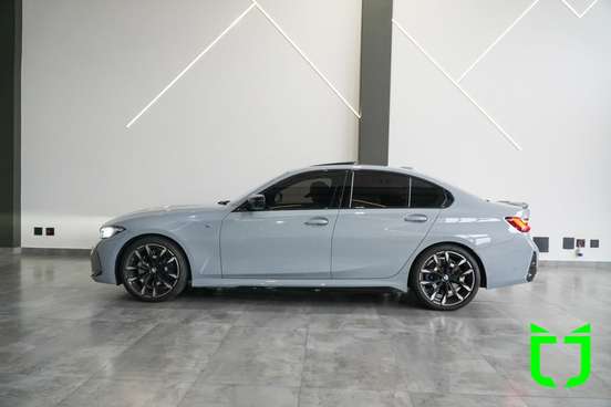 BMW-320i-2024