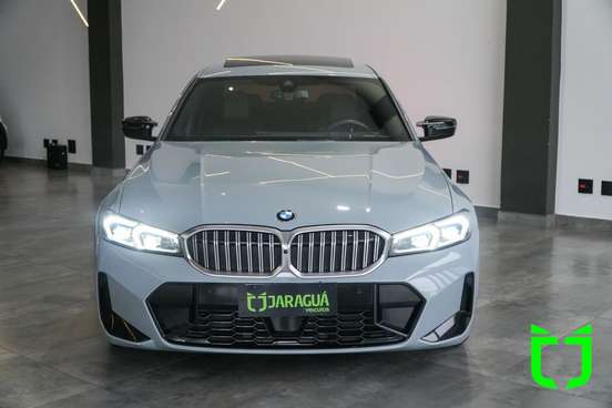 BMW-320i-2024