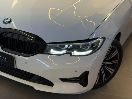 BMW 320i 2.0 16V TURBO GASOLINA GP AUTOMÁTICO
