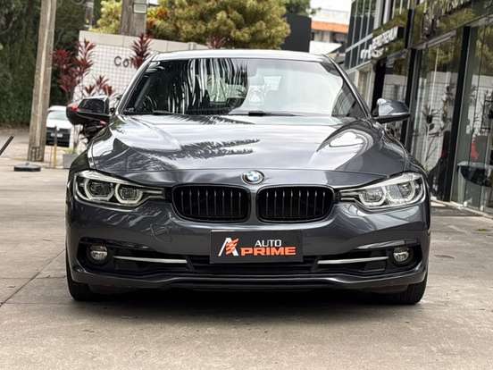 BMW-320i-2017
