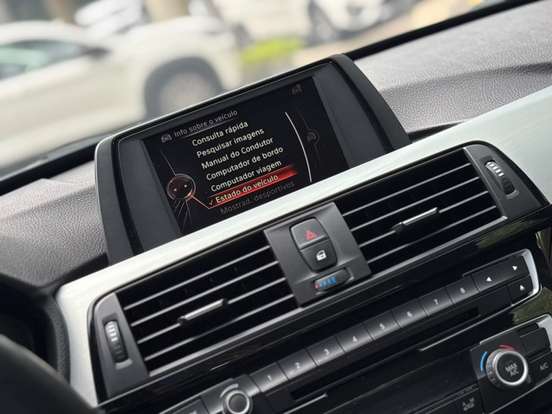BMW-320i-2.0 SPORT 16V TURBO ACTIVE FLEX 4P AUTOMÁTICO BMW-320i-2017