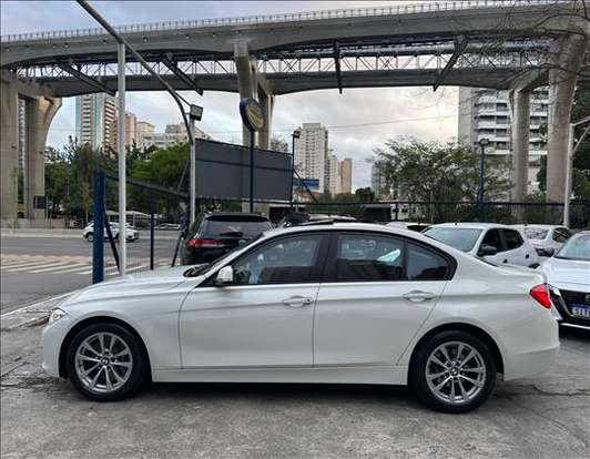 BMW-328i-2.0 LUXURY SEDAN 16V GASOLINA 4P AUTOMÁTICO BMW-328i-2013