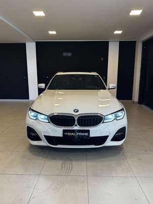 BMW-330i-2019