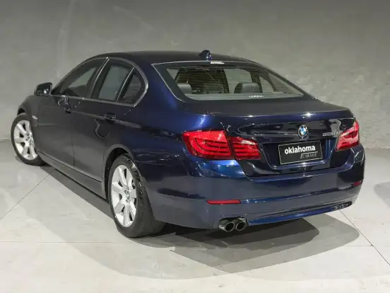 BMW-528i-2012
