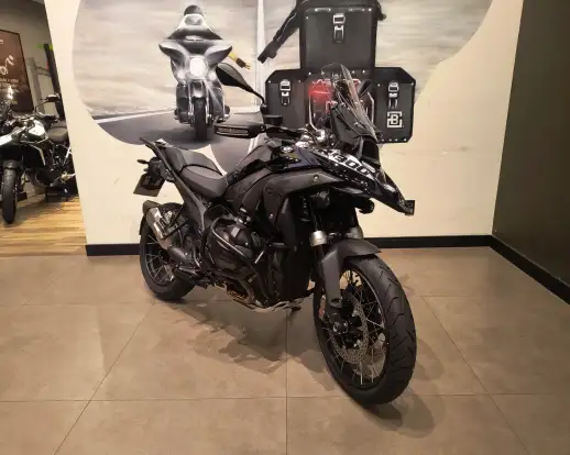 BMW-R 1300 GS TRIPLE BLACK BMW-R 1300 GS TRIPLE BLACK-2024