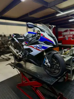 BMW-S 1000 RR-2022