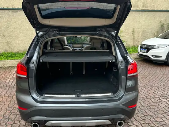 BMW-X1-2.0 16V TURBO ACTIVEFLEX SDRIVE20I X-LINE PLUS 4P AUTOMÁTICO BMW-X1-2021
