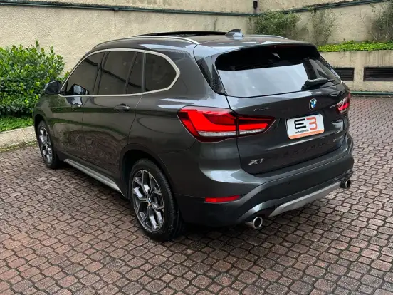 BMW-X1-2.0 16V TURBO ACTIVEFLEX SDRIVE20I X-LINE PLUS 4P AUTOMÁTICO BMW-X1-2021