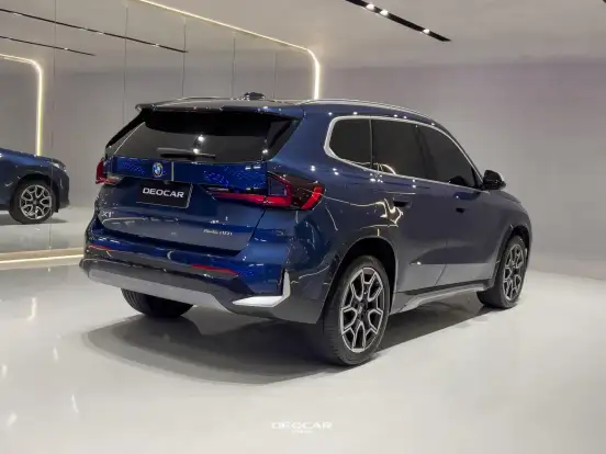 BMW-X1-2.0 16V TURBO GASOLINA SDRIVE20I X-LINE STEPTRONIC BMW-X1-2023