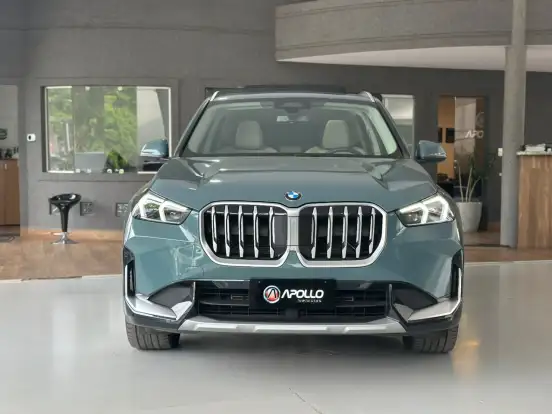 BMW-X1-2024
