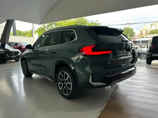 BMW-X1-2024