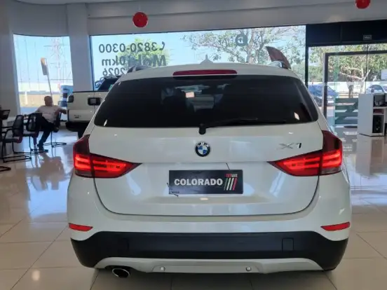 BMW-X1-2.0 18I S-DRIVE 4X2 16V GASOLINA 4P AUTOMÁTICO BMW-X1-2013