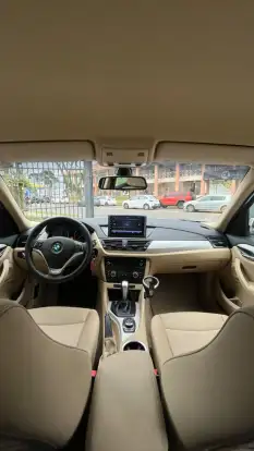 BMW-X1-2013